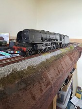 Hornby R2231 BR Green 4-6-2