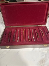 Vintage Miniature Gun Collection In Wooden Display Case Replica Rifles & Pistols