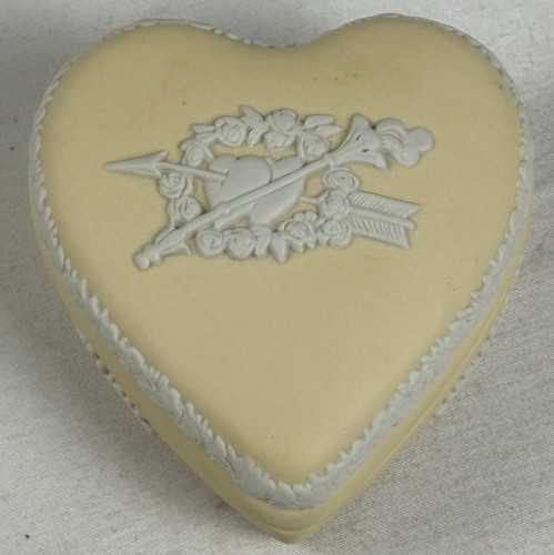 Wedgwood jasperware heart - jasperware,