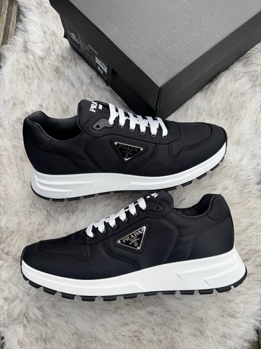 Prada prax nylon - 01, re-nylon