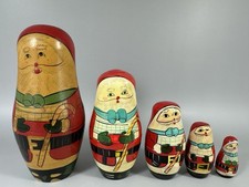 Vintage Nesting  Babushka /Matryoshka dolls  -5 in 1