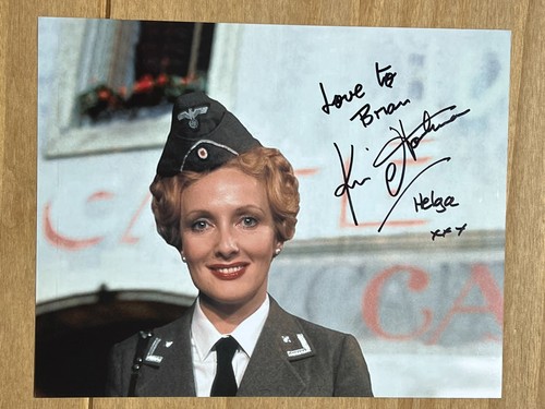 Hand signed 10x8 photo - hand,