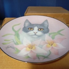 Pink Lillies Cat Plate Petals