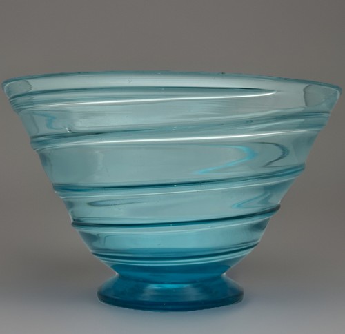 Whitefriars glass bowl - 10",