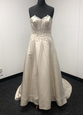 Benjamin Roberts Champagne