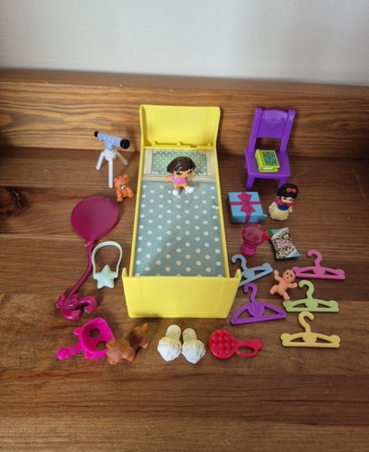 Barbie chelsea dolls - dolls, bedroom
