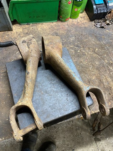Fordson major and - major,