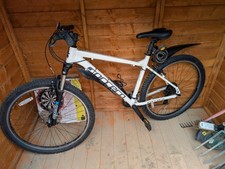 Carrera Valour Mountain Bike White