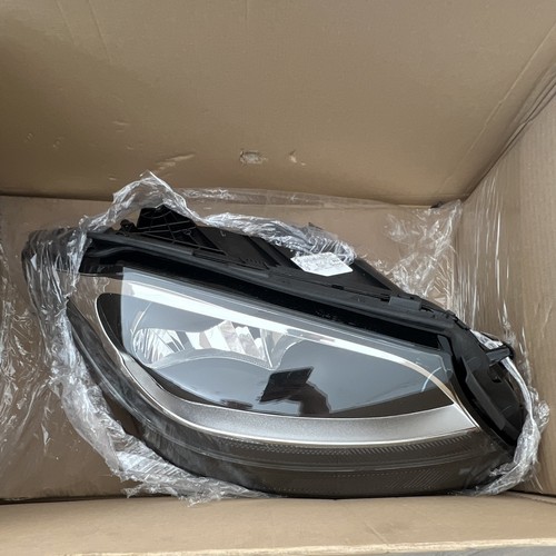Brand new mercedes class - new,