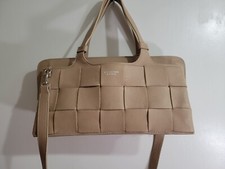 Lia Numa Beige Woven Quilted