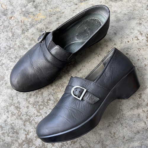 Dansko black leather buckle - black,