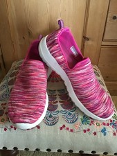 Skechers Go Walk 5th Gen Goga