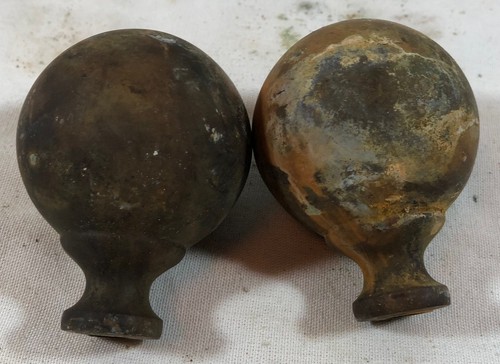 Pair antique brass - pair, bed