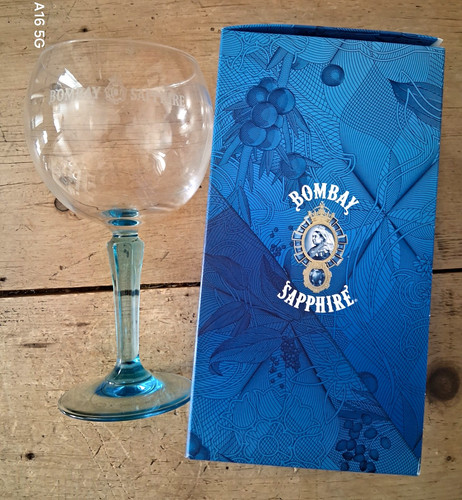 Bombay sapphire gin - gin, balloon