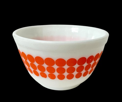 Vintage 1960s pyrex orange - pyrex,