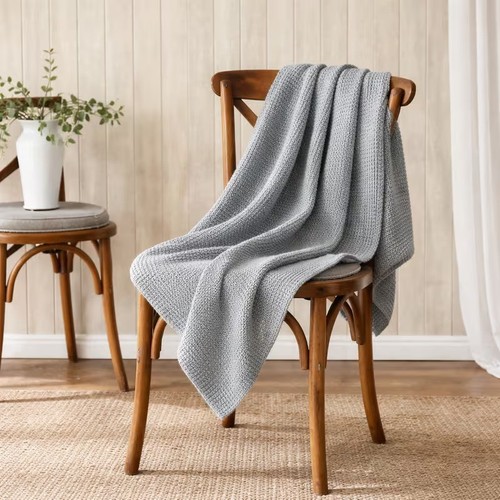 Ultra soft knitted - soft,