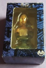 BUFFY THE VAMPIRE SLAYER:   'BUFFY'    HANGING MINI BUST ORNAMENT