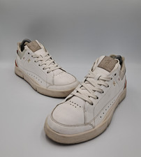 Size 8 - On Running Centre