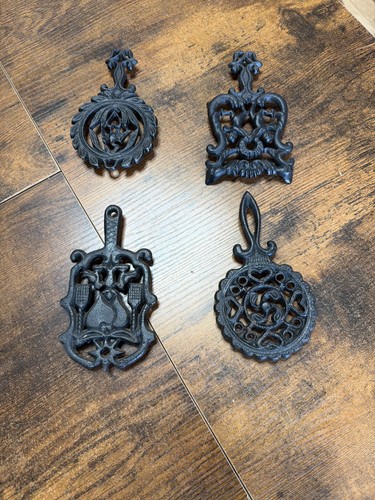 Vintage 1960 set 4 cast - of,