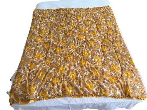 Retro eiderdown floral design - retro,