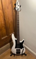 Ibanez SDGR SRX430 Bass White with Black Rat hard case