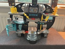 Imaginext X7677 Batman with Batman Figurine DC Comics Action Figure