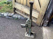 Vintage Duff Barrett 10 Ton toe jack
