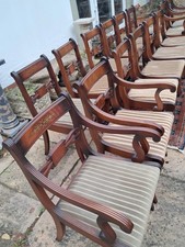 Mint Dining table by GT