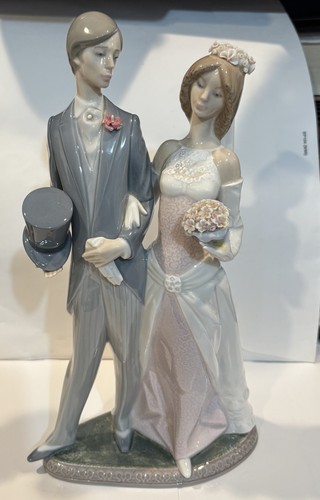 Lladro figurine bride groom - bride,