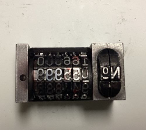 Letterpress numbering machine