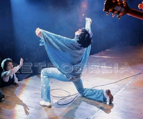Elvis presley stage - in, 1972