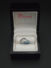 Sterling Silver Diva Diamonds Oval Ring Size 7 .925 High End Fashion Jewelry