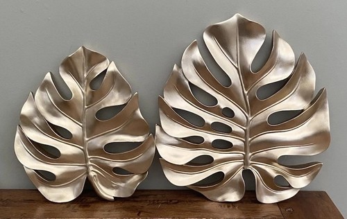 Next wall hangings gold - wall, leaves
