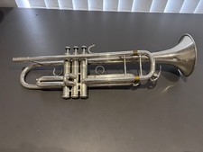 Yamaha Xeno Silver Trumpet YTR8335G