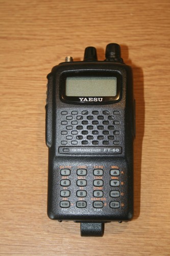 Faulty yaesu 60e unlocked - faulty,