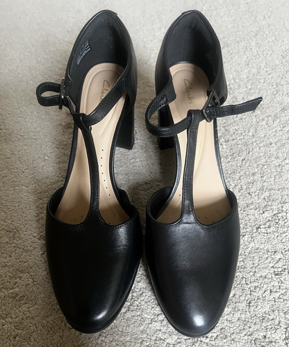 Clarks women black leather - women’s,