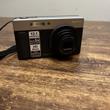 Pentax Optio H90 Digital Camera  12.1MP Black - FAULTY Read Description