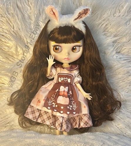 Blythe doll with - doll,