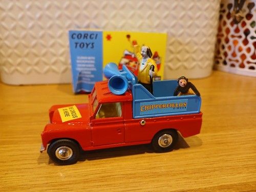 Corgi 487 chipperfields land - corgi,