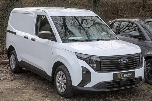 Ford transit tourneo courier - ford,