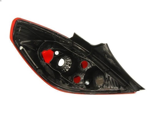 Rear ligh tyc 11429 2 - rear,