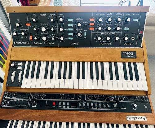 Moog minimoog model 2016 - minimoog,