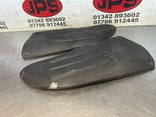 Rear scuff guard pair