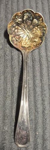Vintage berry spoon - berry, or