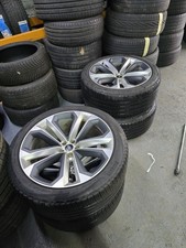 AUDI Q8 & Q7 22inch Alloy Wheel with Perelli Tyres - Good Condition