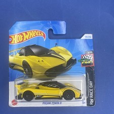 PAGANI ZONDA R YELLOW Hot