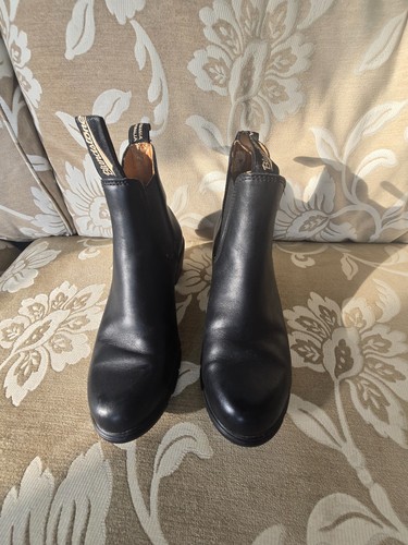 Beautiful blundstone heeled - blundstone,