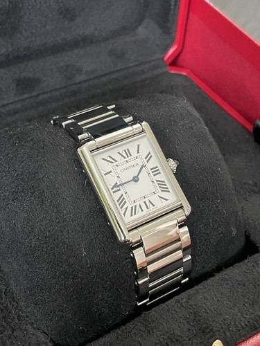 Cartier tank must large - must,