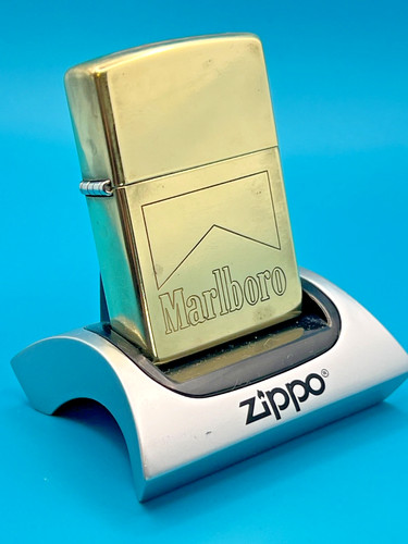 Genuine preowned 1997 zippo - preowned,