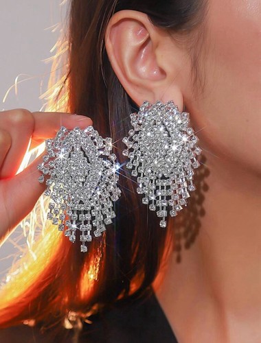 Large crystal drooping - ,